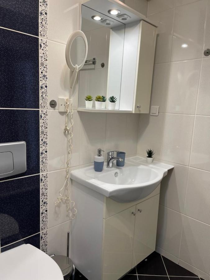 Relaxing Bucharest Airport Residences & Therme-Self Check-In Otopeni Zewnętrze zdjęcie